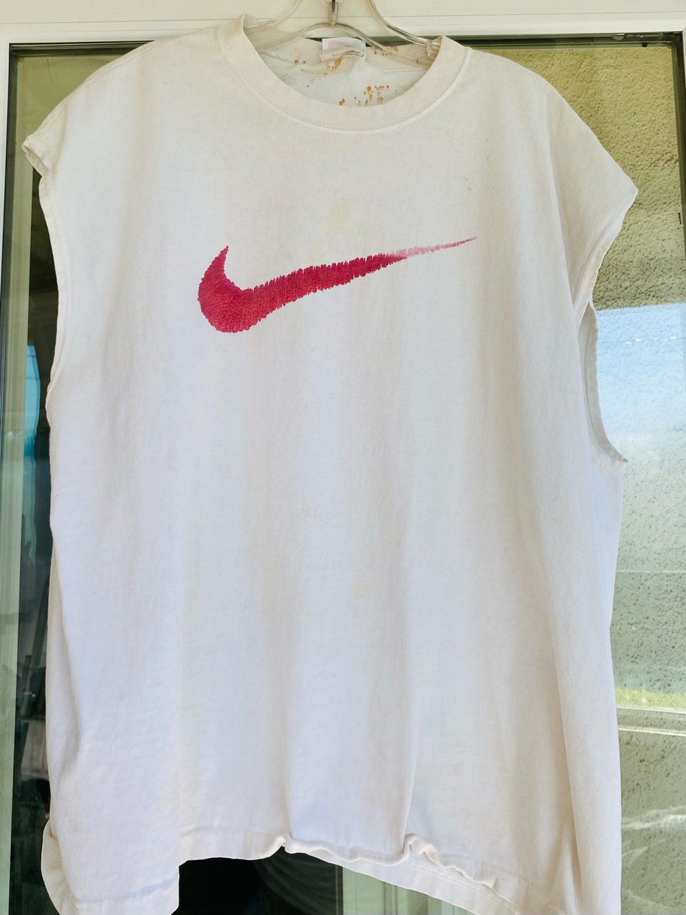Nike White Sleeveless Muscle Tank Pink Swoosh  XL Distressed Stained DIY Project